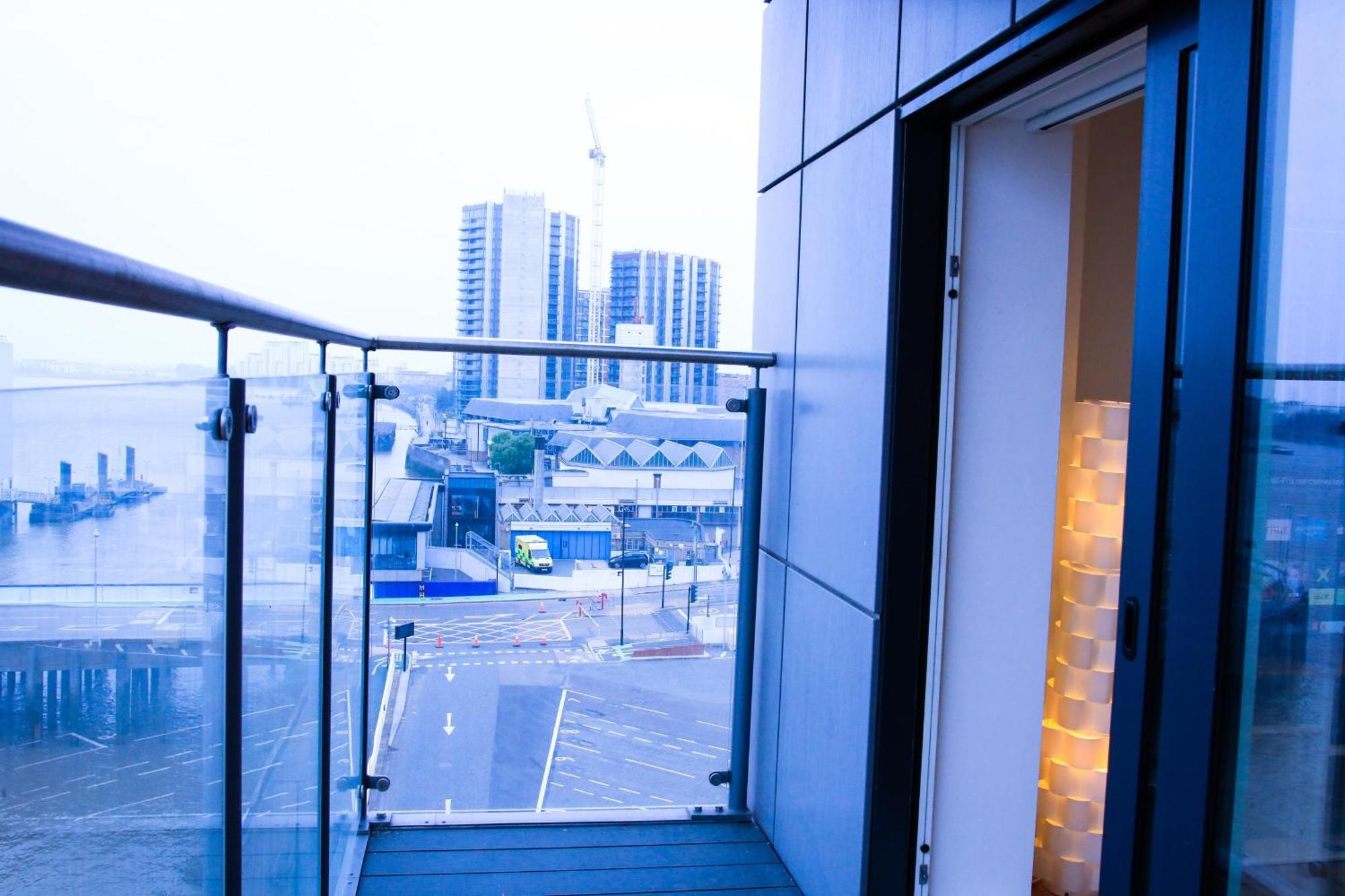 Fezza Luxury Apartment London Ngoại thất bức ảnh